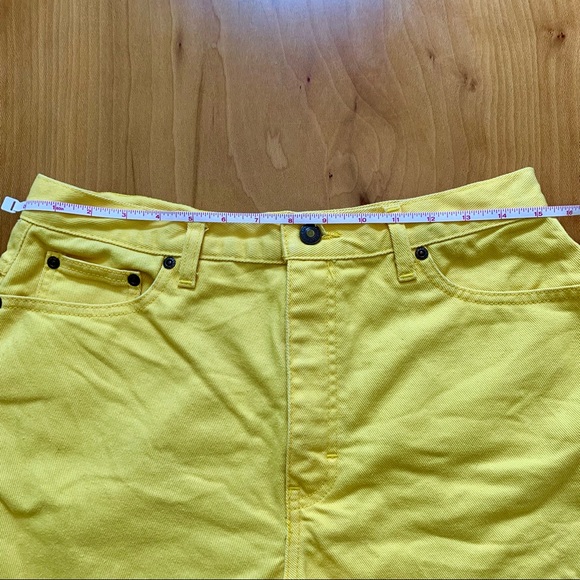 ✨ Newport News Vintage Cut-Off Yellow Shorts - Size 14 - Picture 11 of 13